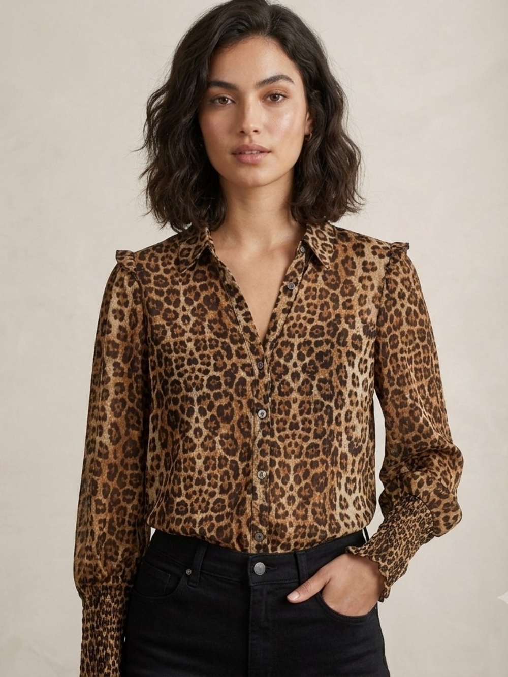 ​Ember Animal Print Long Sleeve Button-Up Top Size Medium